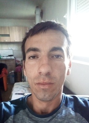 Martin Anastasov, 30, Република Македонија, Скопје