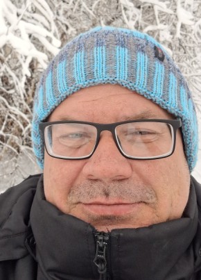 Андрей из Шарыпово 47 лет