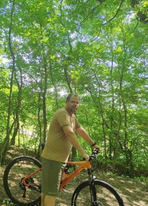 Sergey, 37, Russia, Inozemtsevo
