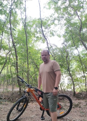 Sergey, 38, Russia, Inozemtsevo