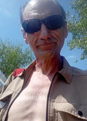 Александр из Львова 56 лет