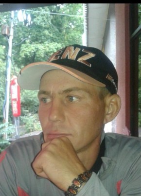 Дмитрий, 36, Россия, Тамань