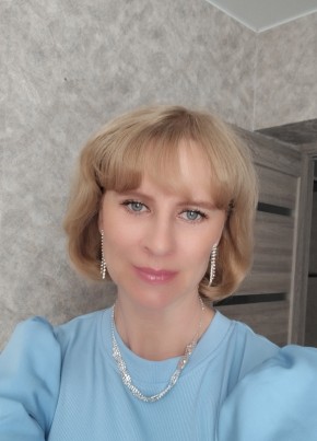 Наталья из Тюмени 52 года