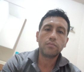 William, 35, Guadalupe Victoria (Baja California)
