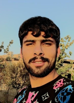 Barahan safi из Dallas 19 лет
