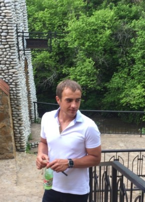 Alex, 35, Russia, Moscow