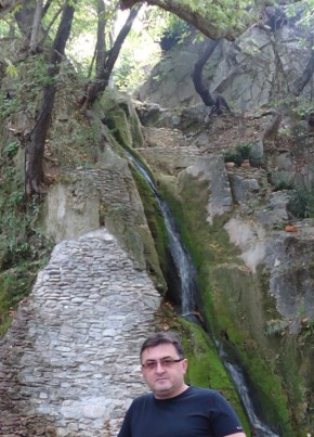 Lydmil, 49, Република България, Велико Търново