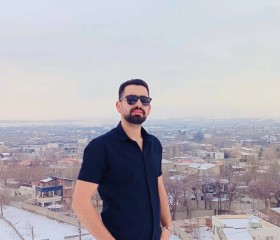 Farid, 21, Karaj