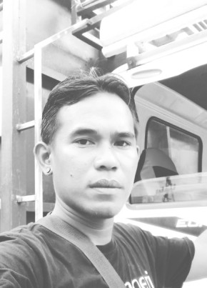 Rian, 37, Indonesia, Palopo