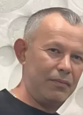 Геннадий из Ростова-на-Дону 44 года
