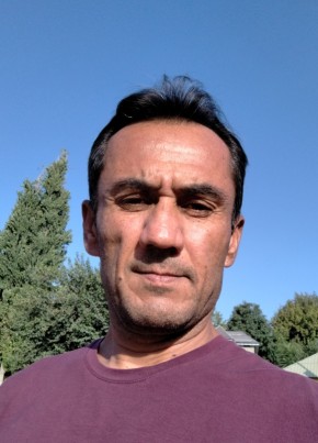 Умриддин Шамсов из Душанбе 47 лет