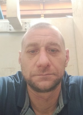 Олег из Самары 47 лет