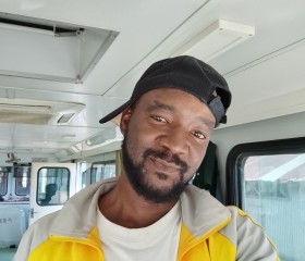 Ford mo, 37, Nguruka