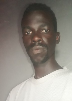 Famara, 19, République du Sénégal, Grand Dakar