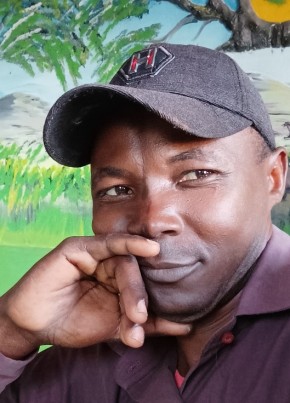 BLESSED BRIAN, 43, Kenya, Mombasa