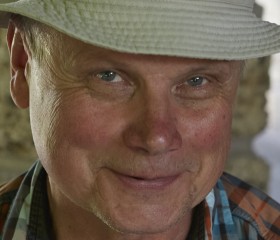 Pavel, 70, Fastiv