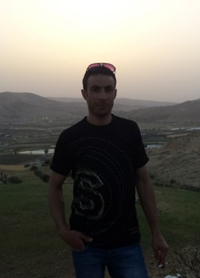 علي الشمري , 36, المملكة الاردنية الهاشمية, الزرقاء