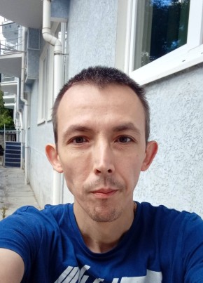 Андрей, 36, Россия, Усть-Донецкий