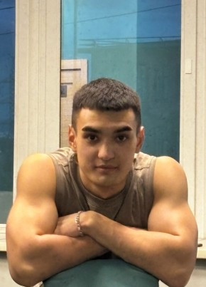 Амир из Самары 25 лет