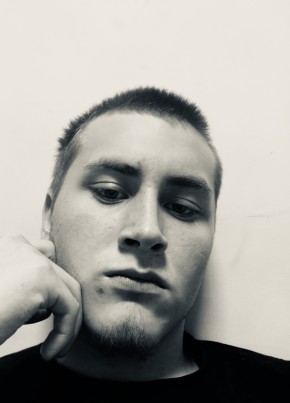 Владимир из Таловаи 19 лет