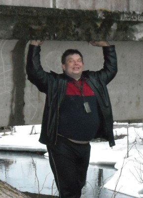 денис из Санкт-Петербурга 53 года