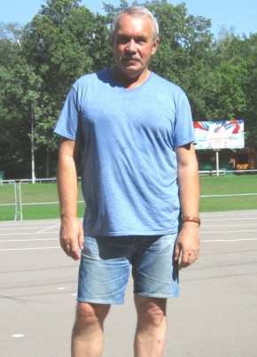 Владимир, 67, Россия, Воронеж