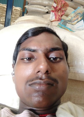 Ganesh Kumar, 23, India, Sohāgpur