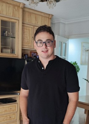 Alan из San Vicente del Raspeig 21 год