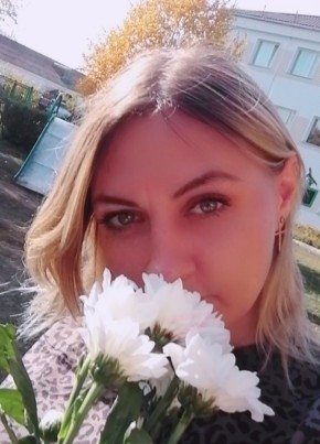 Наташа, 33, Россия, Нововаршавка