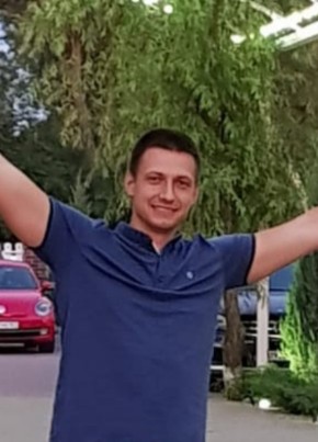 Александр из Волгограда 35 лет