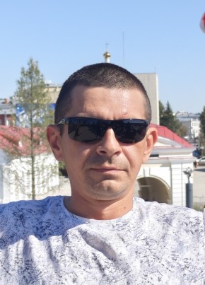 Сергей из Омска 39 лет