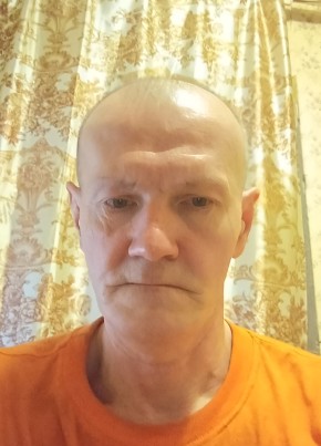 Андрей из Ростова-на-Дону 53 года