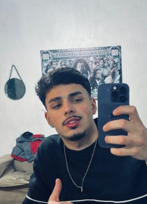 Matheus из Londrina 19 лет