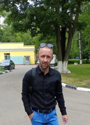 Сергей из Москвы 44 года