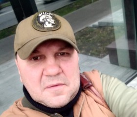 Aleksandr, 52, Moscow
