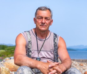 Виталий, 65 лет, Магадан