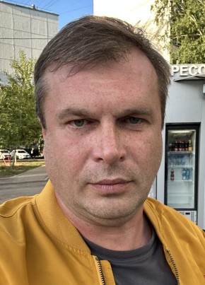 Андрей из Москвы 44 года