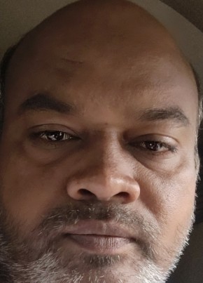 Mahesh, 42, India, Mumbai