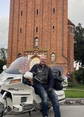 Алексей из Светлогорска 49 лет
