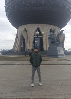 Алишер, 32, Россия, Казань