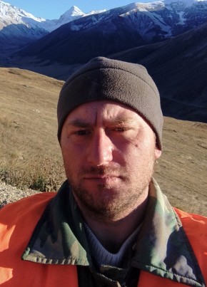 Ацамаз из Владикавказа 33 года
