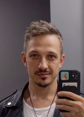 Артур из Ставрополи 36 лет