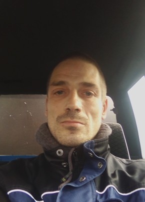 Tison David, 40, République Française, Valenciennes