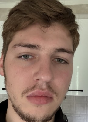 ANDREY, 23, Republic of Moldova, Chisinau