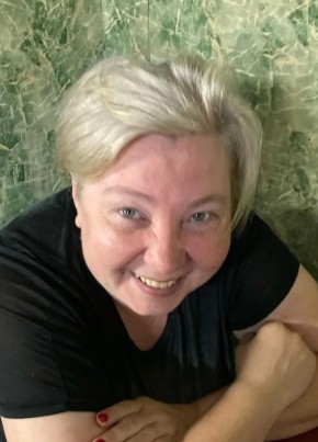 Алена из Ростова-на-Дону 49 лет