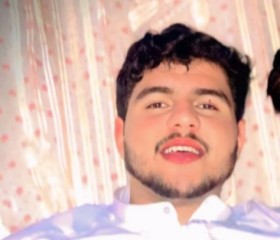 Sultan, 20, Kabul