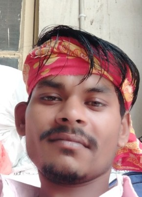Arabic Kumar, 18, India, Noida