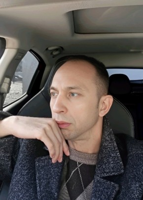 Евгений из Екатеринбурга 44 года