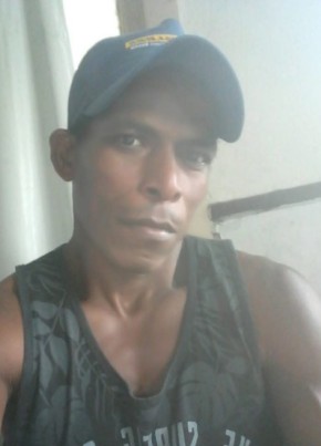 Alexsandro reis из Rio de Janeiro 49 лет