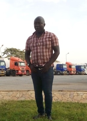 Dodzi, 47, Ghana, Tema